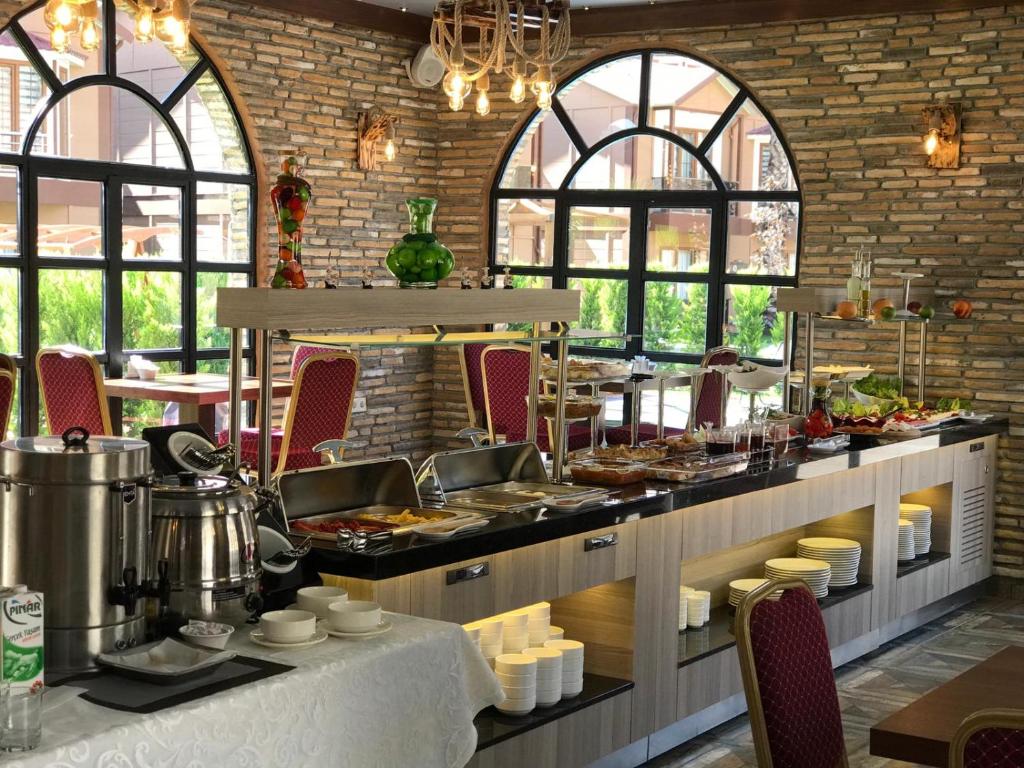 (Petit-déjeuner et dîner inclus)